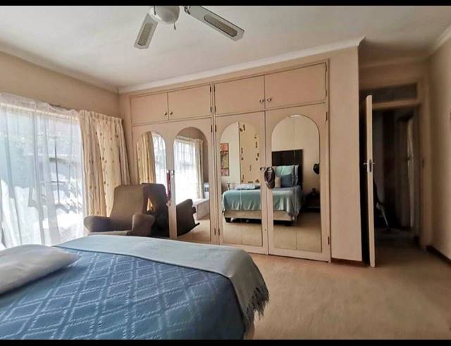 3 BEDROOM FREESTANDING FOR SALE IN SUIDEROORD